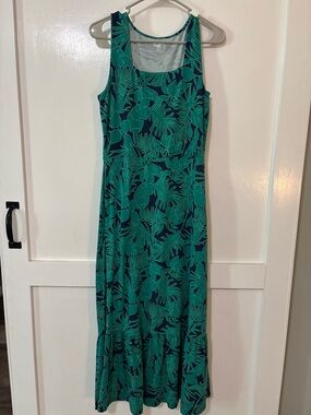 Sleeveless Green Tropical Maxi Dress size small
